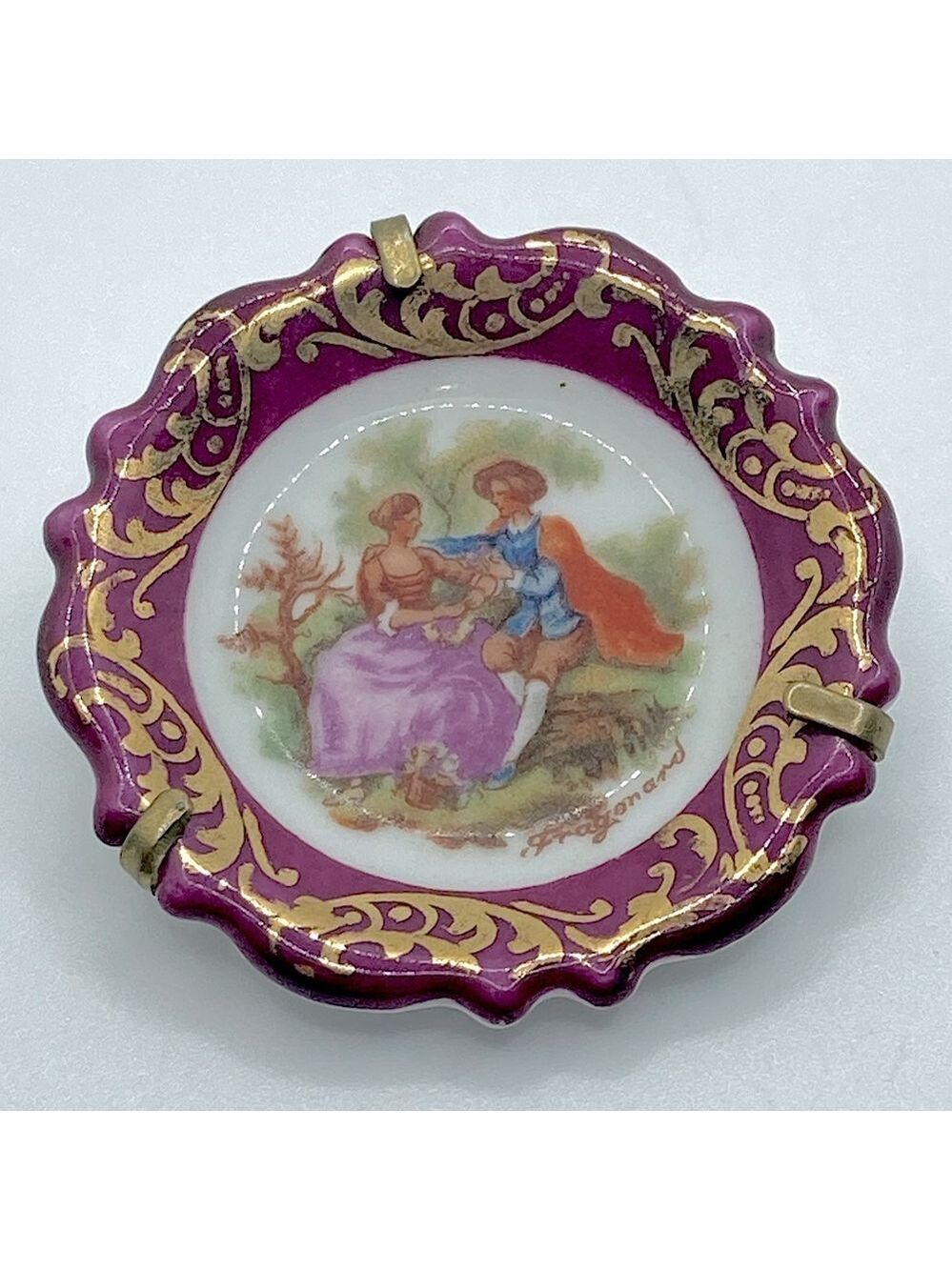 Vtg Charmaine Limoges Fragonard France Hand Painted Miniature Plate Brooch 1.3”